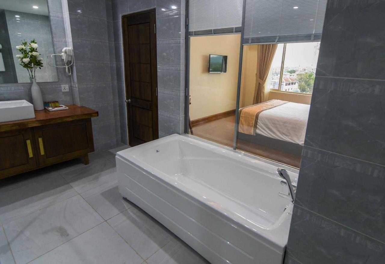 Hotel New Wave Mandalay Buitenkant foto