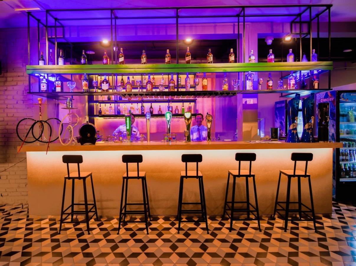 Hotel New Wave Mandalay Buitenkant foto